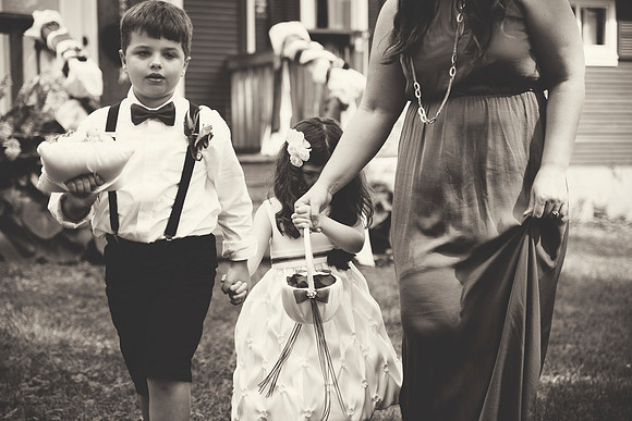 Simon, Kenton, Inn, Springfield, Dayton, wedding, wed, photos, photography, photographer, marriage, bride, bridal, husband, wife, vintage, special, day, Rizzardi,  hair, shoes, happy, happiness, occasion, love, beautiful, gorgeous, unique, cincinnati, columbus, kentucky, ohio, hood, jen, jennifer, nick