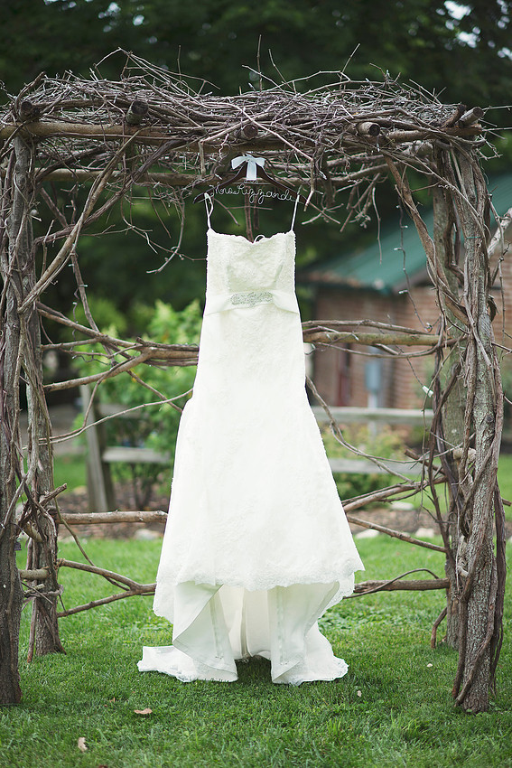 Simon, Kenton, Inn, Springfield, Dayton, wedding, wed, photos, photography, photographer, marriage, bride, bridal, husband, wife, vintage, special, day, Rizzardi,  hair, shoes, happy, happiness, occasion, love, beautiful, gorgeous, unique, cincinnati, columbus, kentucky, ohio, hood, jen, jennifer, nick