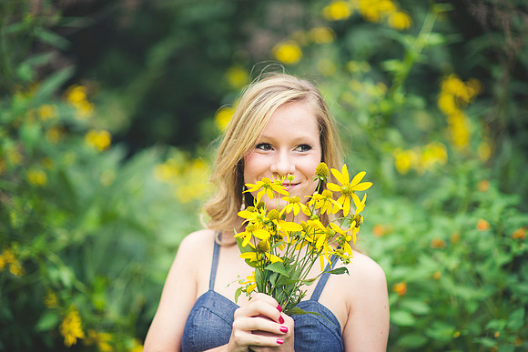 riley, "senior shoot", "dayton senior", "senior pictures", beautiful, gorgeous, stunning, beavercreek, vintage, unique, photography, photographer, pictures, shots