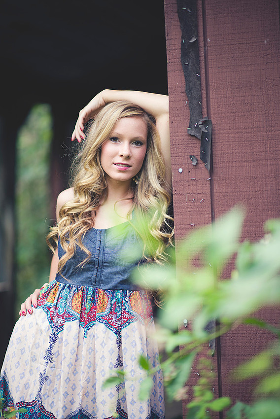 riley, "senior shoot", "dayton senior", "senior pictures", beautiful, gorgeous, stunning, beavercreek, vintage, unique, photography, photographer, pictures, shots