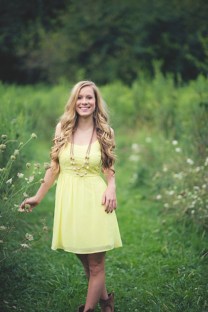 riley, "senior shoot", "dayton senior", "senior pictures", beautiful, gorgeous, stunning, beavercreek, vintage, unique, photography, photographer, pictures, shots