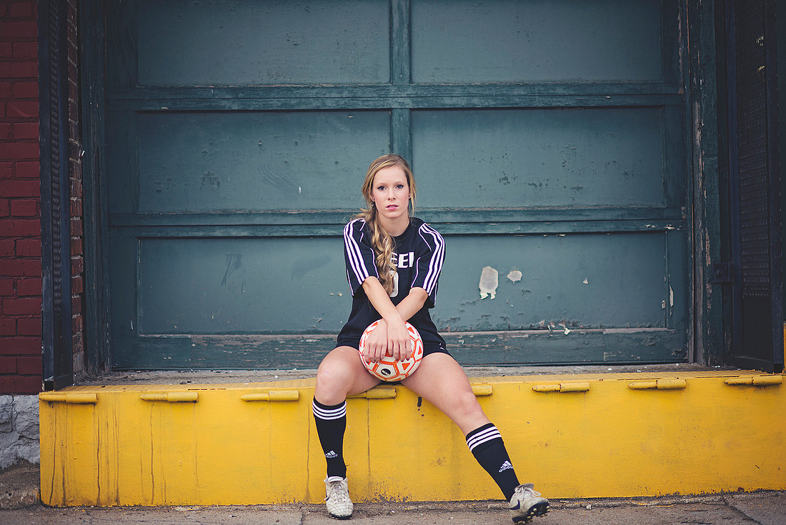 riley, "senior shoot", "dayton senior", "senior pictures", beautiful, gorgeous, stunning, beavercreek, vintage, unique, photography, photographer, pictures, shots