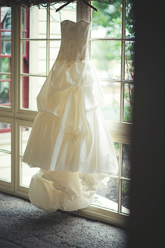 crabtrey, bledsoe, wedding photography, dayton weddings, dayton wedding day, Centerville, marriage, love, couples, bridal, Benhams Grove, Dayton Wedding Photography, wedding photographer, Bellbrook, romantic, vintage style, vintage wedding