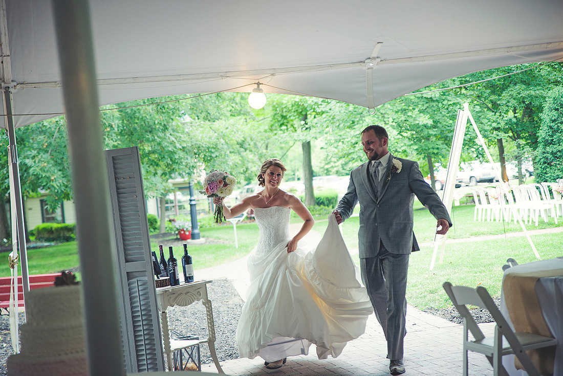 crabtrey, bledsoe, wedding photography, dayton weddings, dayton wedding day, Centerville, marriage, love, couples, bridal, Benhams Grove, Dayton Wedding Photography, wedding photographer, Bellbrook, romantic, vintage style, vintage wedding
