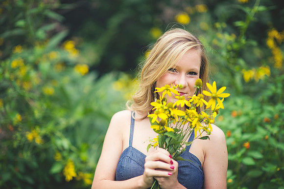 riley, "senior shoot", "dayton senior", "senior pictures", beautiful, gorgeous, stunning, beavercreek, vintage, unique, photography, photographer, pictures, shots