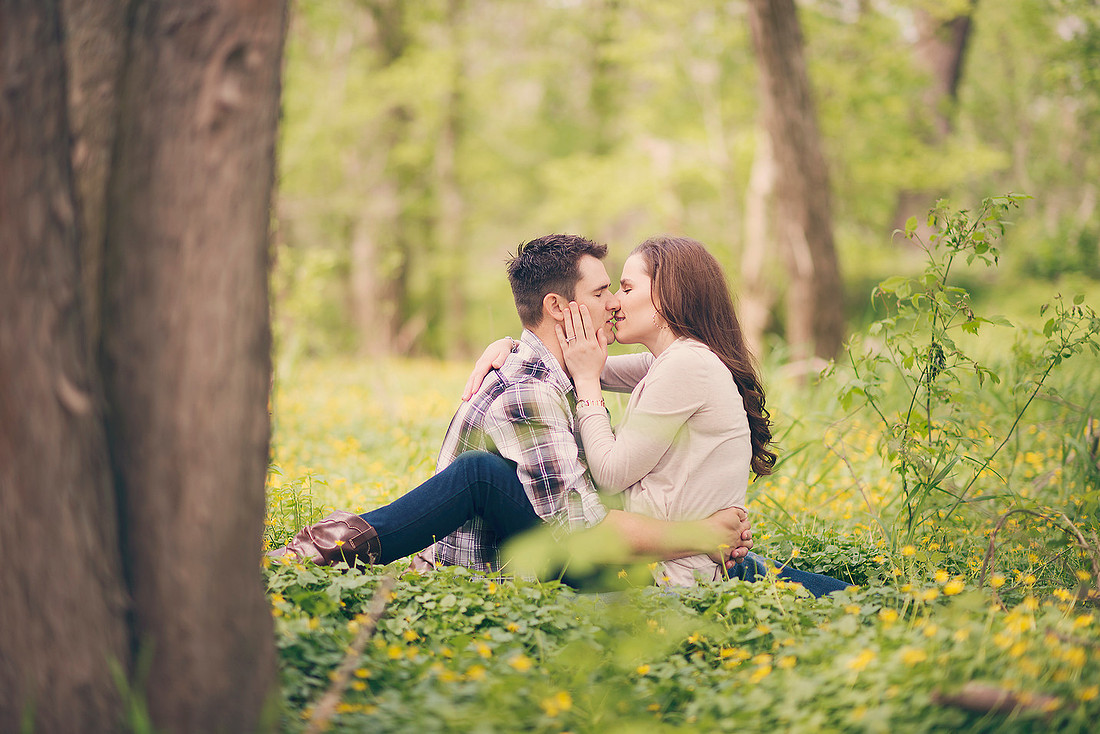 engagement, photography, photographer, photo, image, images, wedding, marriage, groom, bride, fiance, husband, wife, couple, couples, love, vintage, Dayton, Cincinnati, Columbus, Indiana, Kentucky, Ohio, happy, happiness, bliss, day, wed, marry, Cherry, Grapes