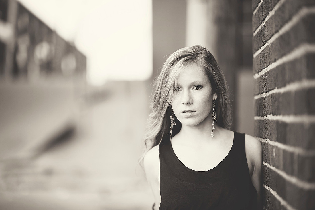 riley, "senior shoot", "dayton senior", "senior pictures", beautiful, gorgeous, stunning, beavercreek, vintage, unique, photography, photographer, pictures, shots