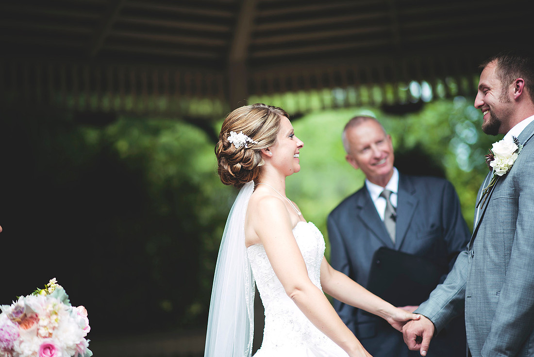 crabtrey, bledsoe, wedding photography, dayton weddings, dayton wedding day, Centerville, marriage, love, couples, bridal, Benhams Grove, Dayton Wedding Photography, wedding photographer, Bellbrook, romantic, vintage style, vintage wedding