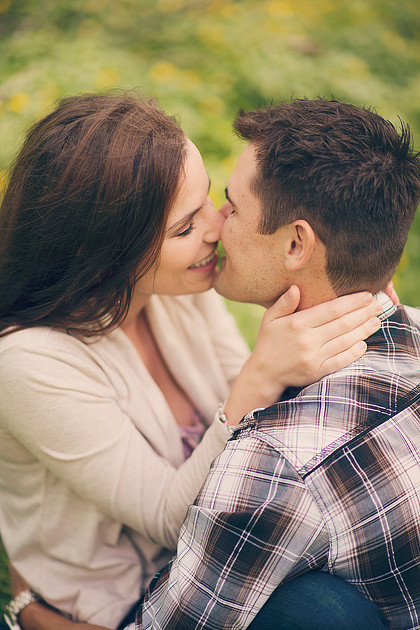 engagement, photography, photographer, photo, image, images, wedding, marriage, groom, bride, fiance, husband, wife, couple, couples, love, vintage, Dayton, Cincinnati, Columbus, Indiana, Kentucky, Ohio, happy, happiness, bliss, day, wed, marry, Cherry, Grapes