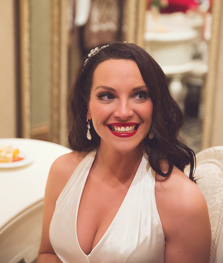 bride, bridal, wedding, Cincinnati wedding, gorgeous, Nichole, Reed, photography, photographer, photographers, stunning, happy, unique, vintage, pin up, pin-up, glam, Great Gatsby, red roses, classic