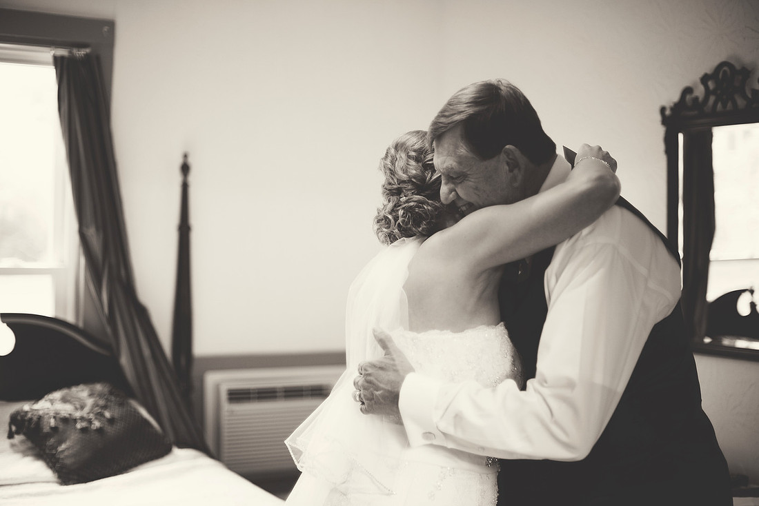 Simon, Kenton, Inn, Springfield, Dayton, wedding, wed, photos, photography, photographer, marriage, bride, bridal, husband, wife, vintage, special, day, Rizzardi,  hair, shoes, happy, happiness, occasion, love, beautiful, gorgeous, unique, cincinnati, columbus, kentucky, ohio, hood, jen, jennifer, nick