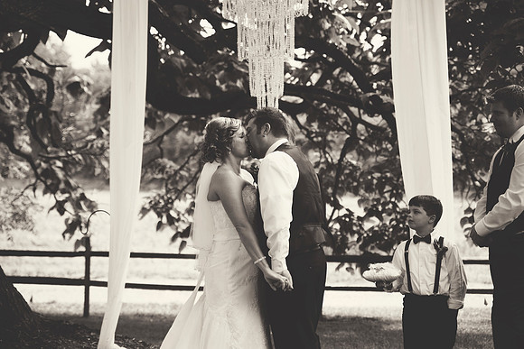 Simon, Kenton, Inn, Springfield, Dayton, wedding, wed, photos, photography, photographer, marriage, bride, bridal, husband, wife, vintage, special, day, Rizzardi,  hair, shoes, happy, happiness, occasion, love, beautiful, gorgeous, unique, cincinnati, columbus, kentucky, ohio, hood, jen, jennifer, nick