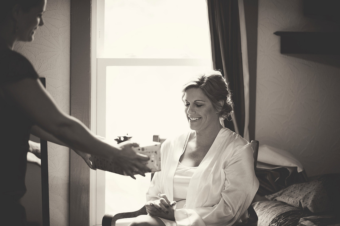Simon, Kenton, Inn, Springfield, Dayton, wedding, wed, photos, photography, photographer, marriage, bride, bridal, husband, wife, vintage, special, day, Rizzardi,  hair, shoes, happy, happiness, occasion, love, beautiful, gorgeous, unique, cincinnati, columbus, kentucky, ohio, hood, jen, jennifer, nick